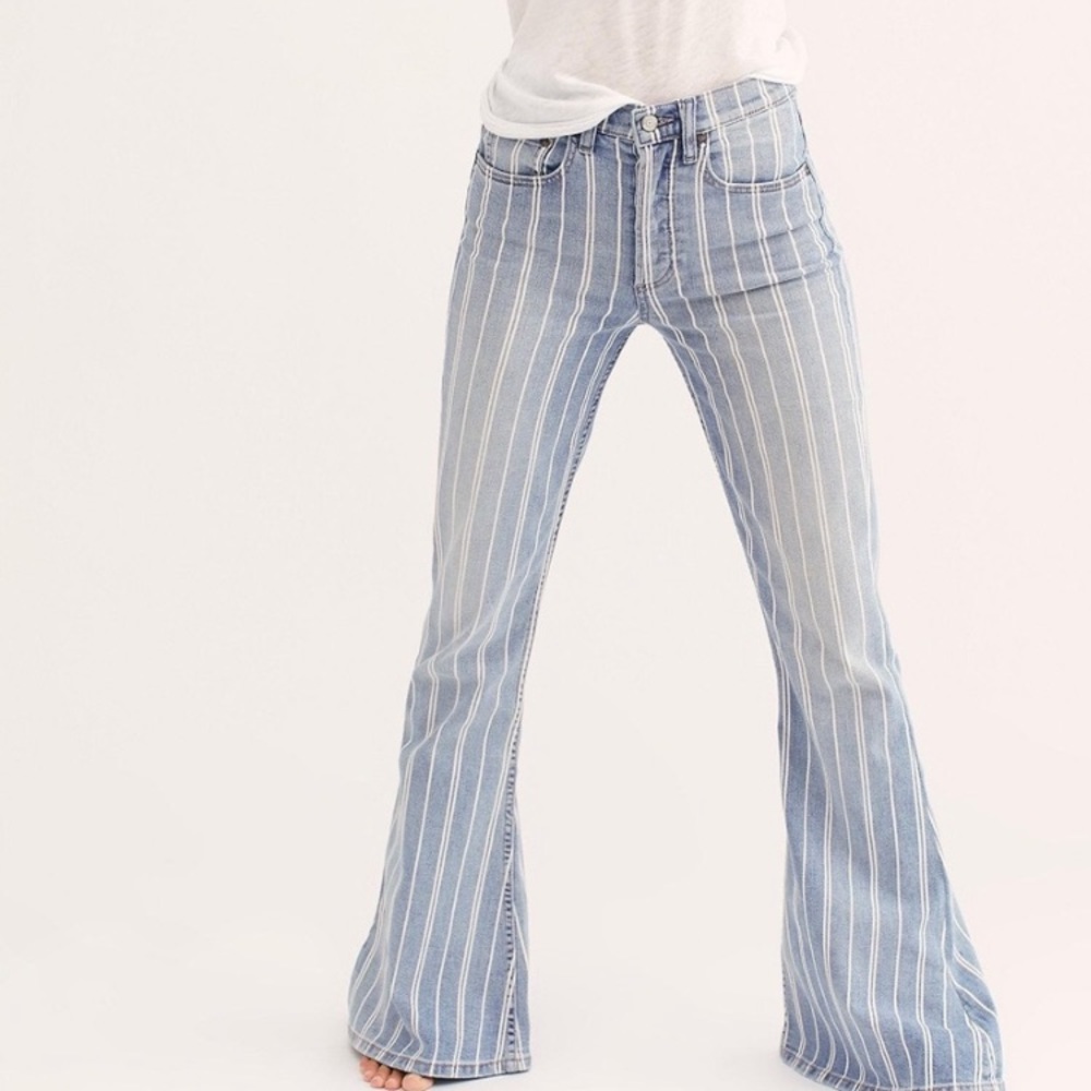 Bell bottom Boyish jeans